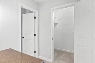 4307 Oak Hollow Dr, High Point, NC 27265 - Photo 23