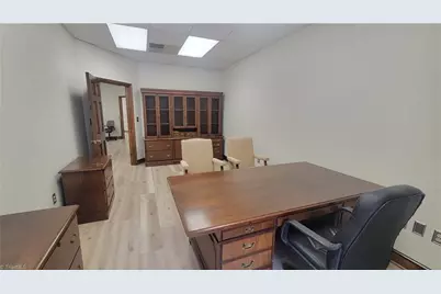 603B Eastchester Drive, High Point, NC 27262 - Photo 5