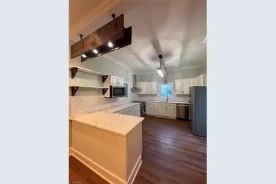 1023 S Main Street, Burlington, NC 27215 - Photo 7