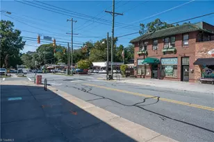 2029 Walker Ave, Greensboro, NC 27403 - Photo 31