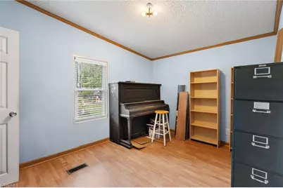 5519 Bridgeway Drive, Greensboro, NC 27406 - Photo 19