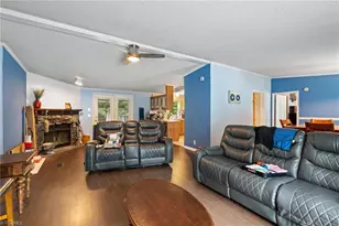 5519 Bridgeway Dr, Greensboro, NC 27406 - Photo 7