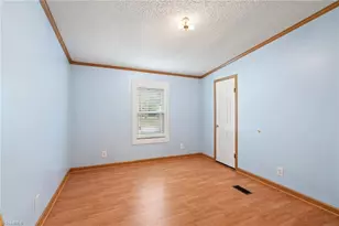 5519 Bridgeway Dr, Greensboro, NC 27406 - Photo 25