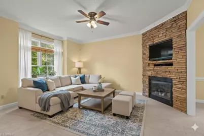 921 Flicker Lane, High Point, NC 27262 - Photo 7