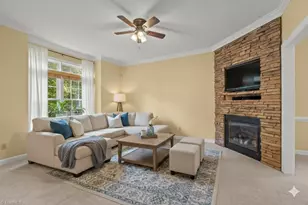 921 Flicker Ln, High Point, NC 27262 - Photo 7