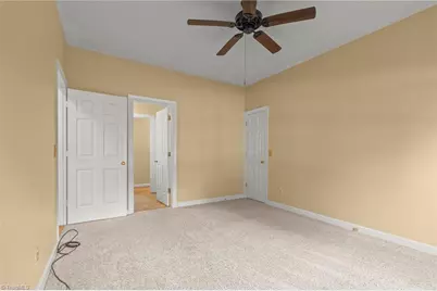 921 Flicker Lane, High Point, NC 27262 - Photo 27