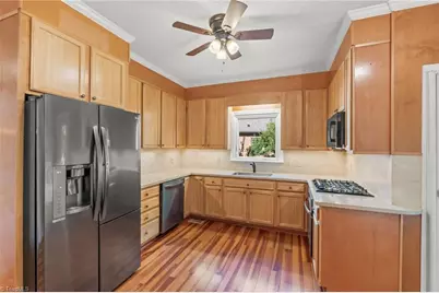 921 Flicker Lane, High Point, NC 27262 - Photo 17