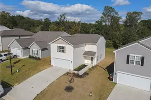 841 Sage Hl Dr, Jamestown, NC 27282 - Photo 3