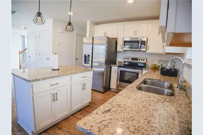 841 Sage Hill Drive, Jamestown, NC 27282 - Photo 11