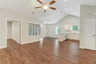 2222 St James Dr, Reidsville, NC 27320 - Photo 5