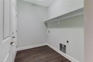 2222 St James Dr, Reidsville, NC 27320 - Photo 17