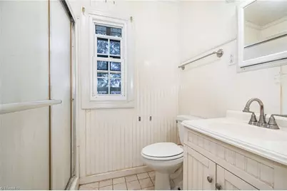 955 Main Street, Yanceyville, NC 27379 - Photo 15