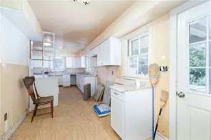 955 Main St, Yanceyville, NC 27379 - Photo 9