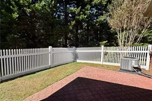 629 Sonoma Ln, High Point, NC 27265 - Photo 29