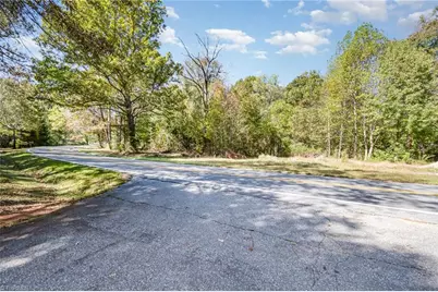 000 Courtney Huntsville Road, Yadkinville, NC 27055 - Photo 5
