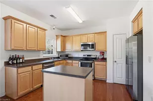 2136 Burton Run Rd, High Point, NC 27262 - Photo 7