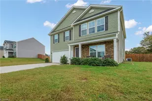 417 Daniel Dr, Lexington, NC 27295 - Photo 3