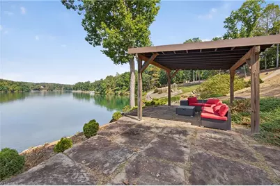 308 Lake Point Lane, Belews Creek, NC 27009 - Photo 21