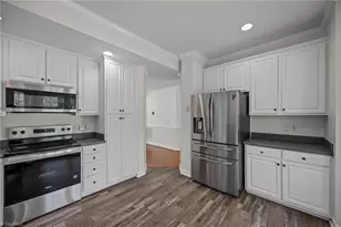 605 Brownstone Dr, Gibsonville, NC 27249 - Photo 9