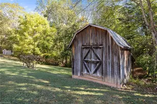 140 Nevada Ave, Mount Airy, NC 27030 - Photo 29