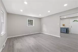 1517 Guest St, Greensboro, NC 27405 - Photo 15