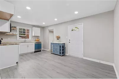 1517 Guest Street, Greensboro, NC 27405 - Photo 17