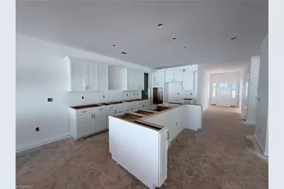 737 Cinnamon Hill Drive, Winston-Salem, NC 27106 - Photo 3