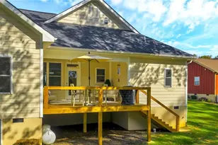 379 Turtle Rdg Rd, Sparta, NC 28675 - Photo 9