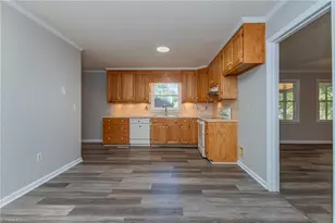 424 Northampton Dr, Asheboro, NC 27205 - Photo 17