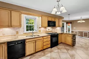 1516 Chimney Rock Dr, Kernersville, NC 27284 - Photo 15