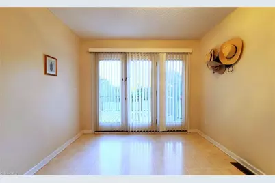 2301 Griffith Road, Winston-Salem, NC 27103 - Photo 15