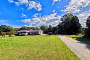 2301 Griffith Rd, Winston-Salem, NC 27103 - Photo 43