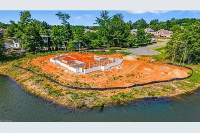 4229 Limerick Drive, Burlington, NC 27215 - Photo 3