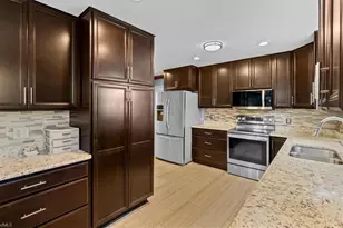 105 Peach Orchard Dr, Greensboro, NC 27455 - Photo 15