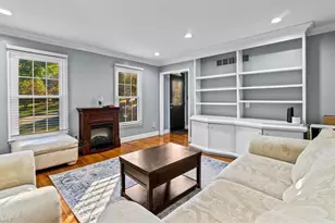 105 Peach Orchard Dr, Greensboro, NC 27455 - Photo 5