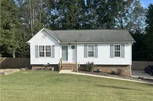 1208 Kentland Dr, King, NC 27021 - Photo 3