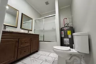 409 E Whittington St, Greensboro, NC 27406 - Photo 9