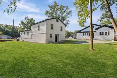 403 Julius Chambers Avenue, Mount Gilead, NC 27306 - Photo 37