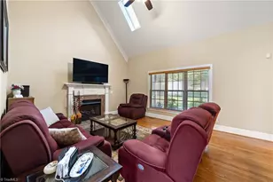 1842 Grove Pines Ct, Kernersville, NC 27284 - Photo 15