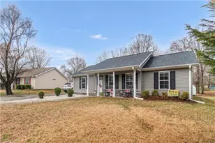 405 Northridge Dr, Eden, NC 27288 - Photo 27