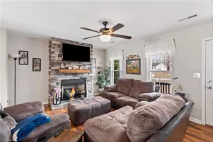 405 Northridge Dr, Eden, NC 27288 - Photo 9