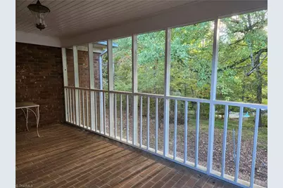 246 Merry Hills Drive, High Point, NC 27262 - Photo 9