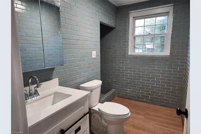 246 Merry Hills Drive, High Point, NC 27262 - Photo 23