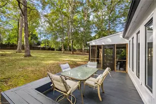 5928 Woodfield Dr, Kernersville, NC 27284 - Photo 9