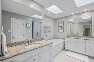 5928 Woodfield Dr, Kernersville, NC 27284 - Photo 15