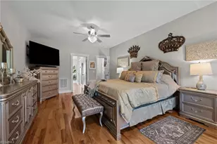 1096 Crestwell Dr, Burlington, NC 27215 - Photo 11