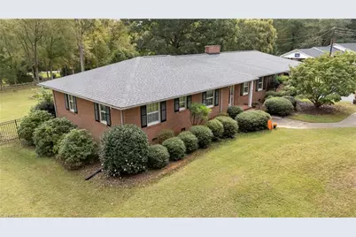 309 Elam Avenue, Ramseur, NC 27316 - Photo 37