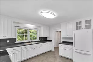 627 Oakmont Dr, Asheboro, NC 27205 - Photo 15