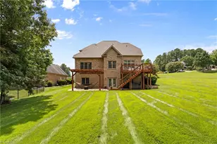 213 Red Hawk Ln, Winston-Salem, NC 27107 - Photo 45