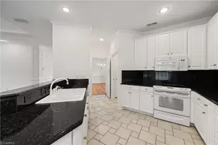 3920 Copperfield Ridge Ct, Winston-Salem, NC 27106 - Photo 15